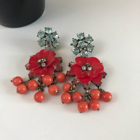 Ann Taylor Jewelry - Ann Taylor Floral Earrings
